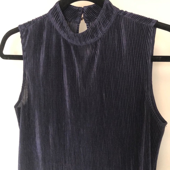 GUESS Tie neck Navy blue top - Picture 4 of 13